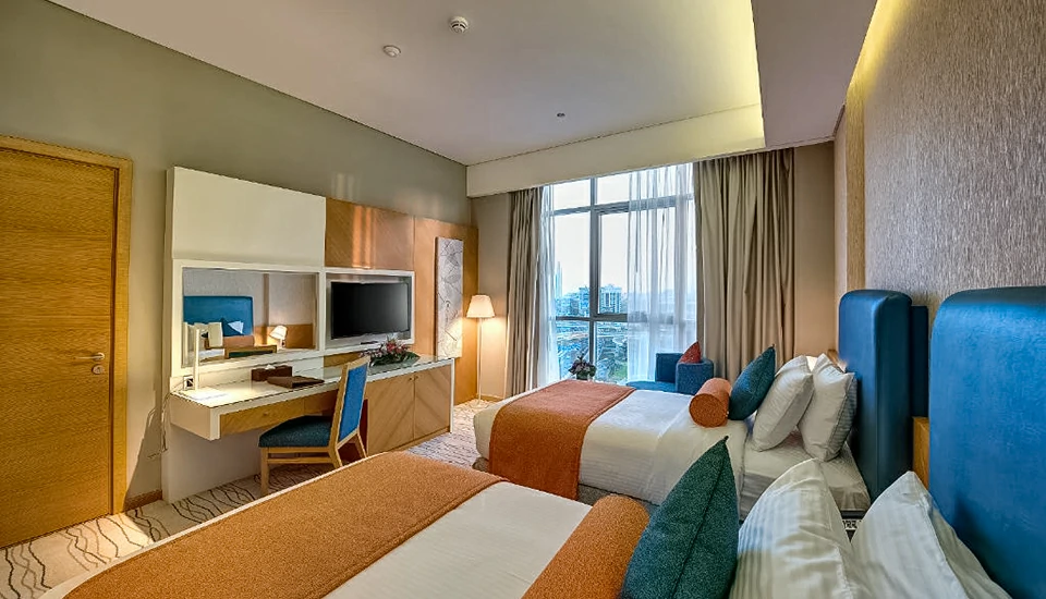 هتل رویال کنتیننتال دبی